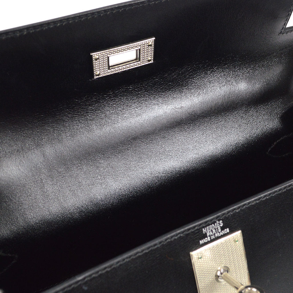 HERMES * 2003 KELLY GUILLOCHE 28 SELLIER Black Box Calf
