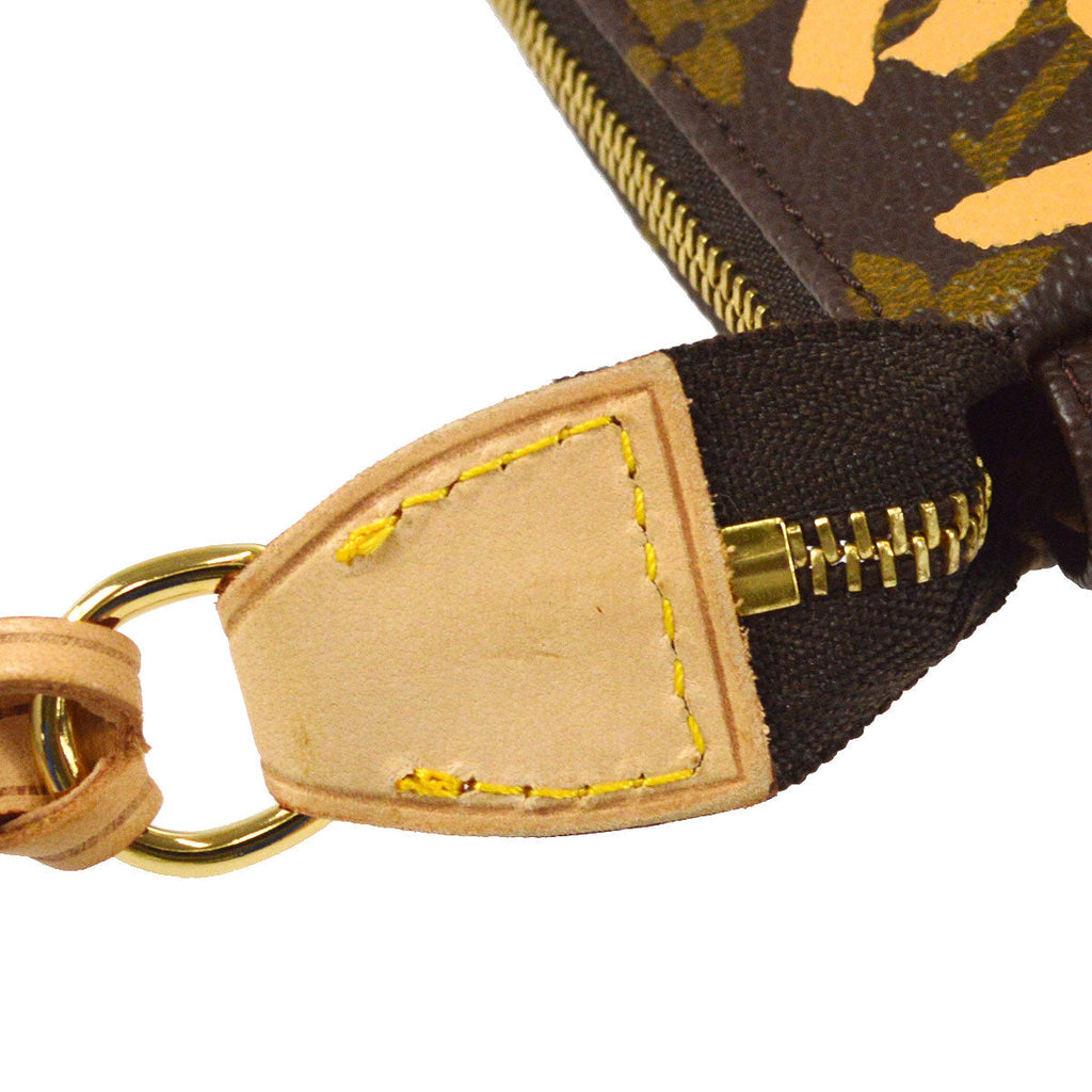 LOUIS VUITTON 2001 POCHETTE ACCESSOIRES MONOGRAM GRAFFITI M92193