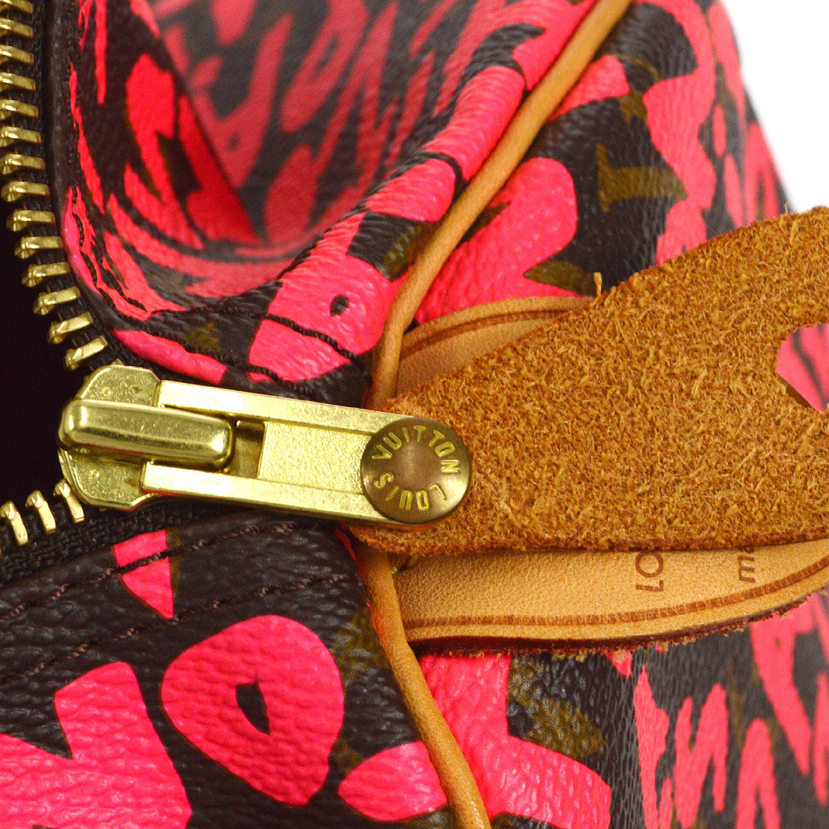 LOUIS VUITTON SPEEDY 30 HANDBAG MONOGRAM GRAFFITI FUCHSIA