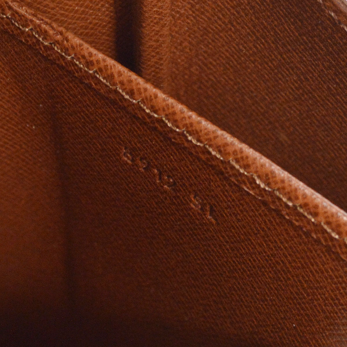 LOUIS VUITTON CARTOUCHIERE GM SHOULDER BAG MONOGRAM M51252