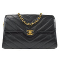 CHANEL * 1991-1994 Chevron Flap Medium Lambskin Black 97435