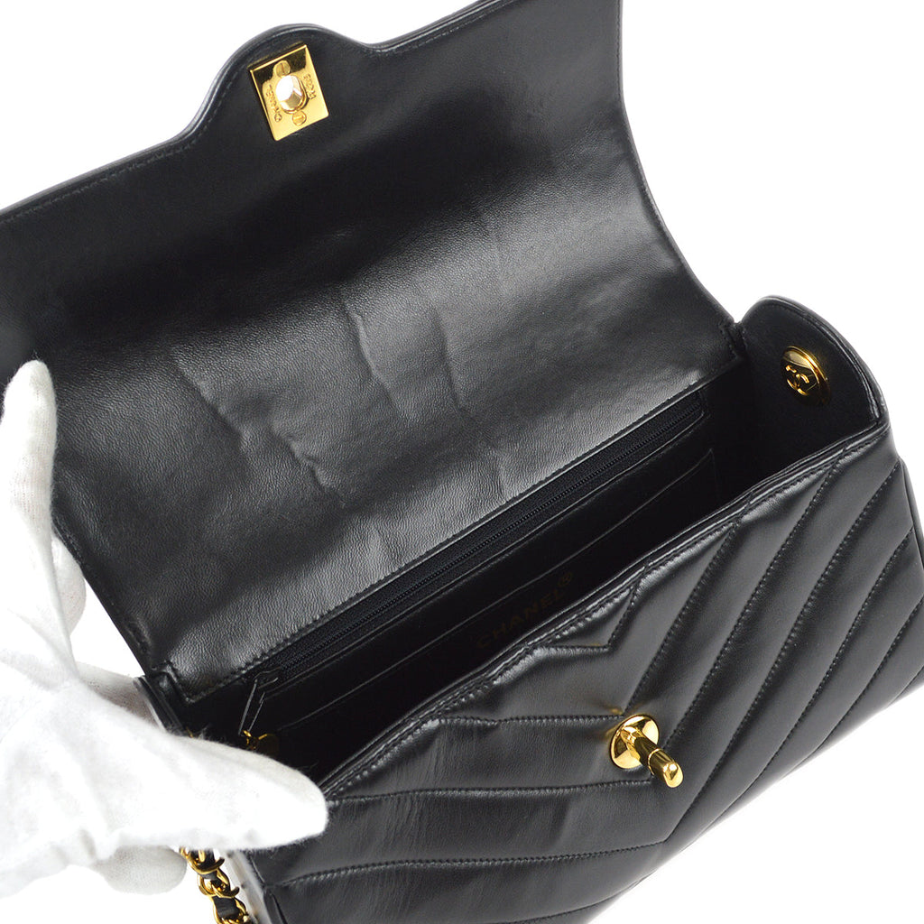 CHANEL * 1991-1994 Chevron Flap Medium Lambskin Black 97435