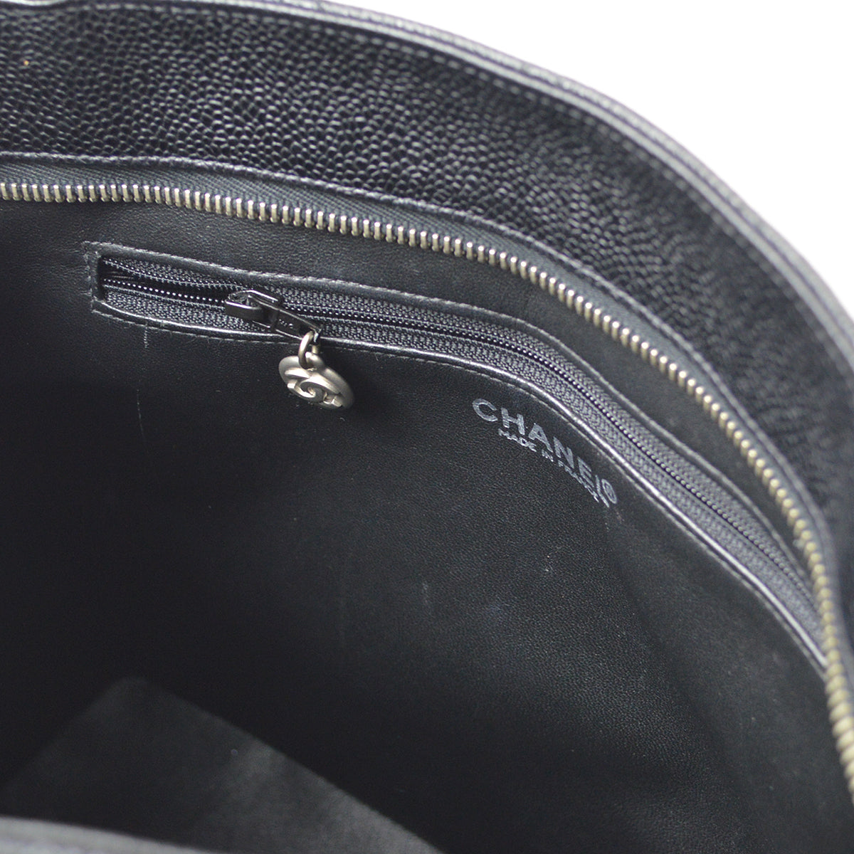 CHANEL Medallion Quilted Tote Handbag Black Caviar 78446