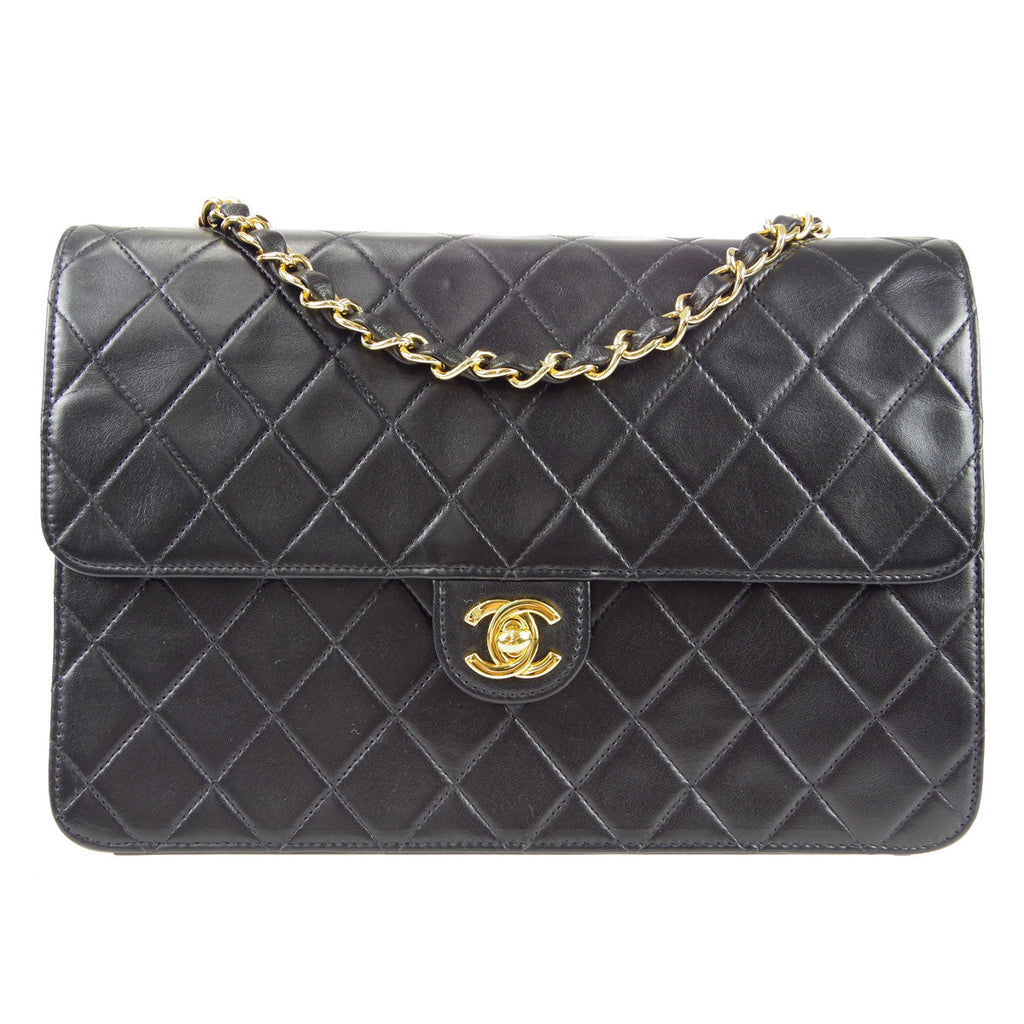CHANEL Classic Flap Single Chain Shoulder Bag Black Lambskin 67723