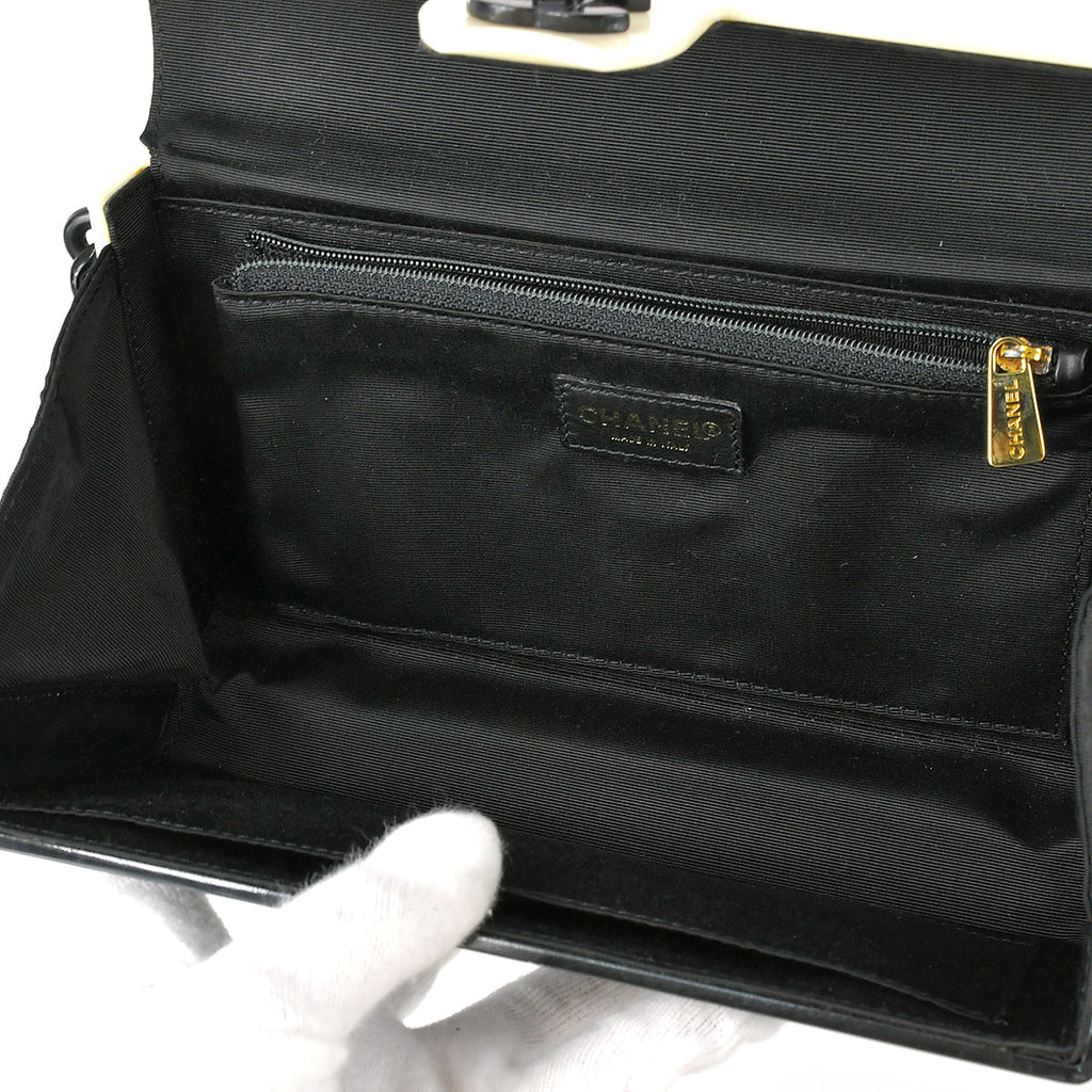CHANEL Plastic Chain Shoulder Bag Bi-color Black White 68630