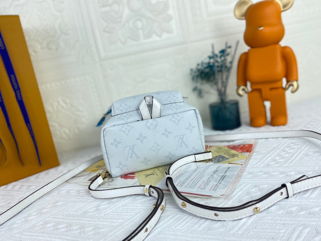 New Lux Bags Louis Vuitton  900