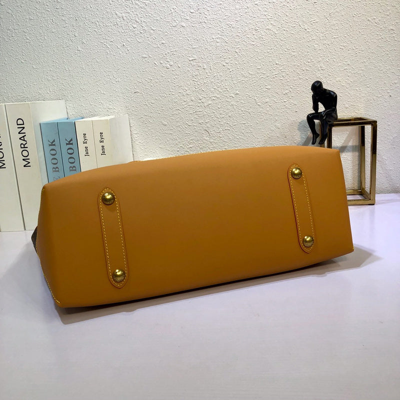 Louis Vuitton Luxury Bags 1927