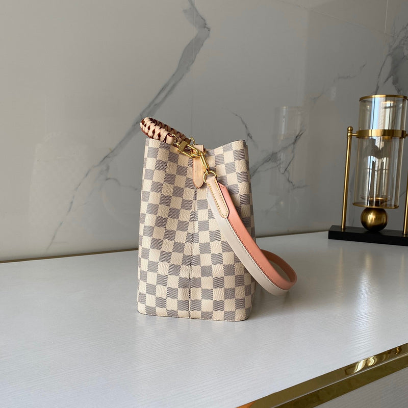 Louis Vuitton Luxury Bags 2699