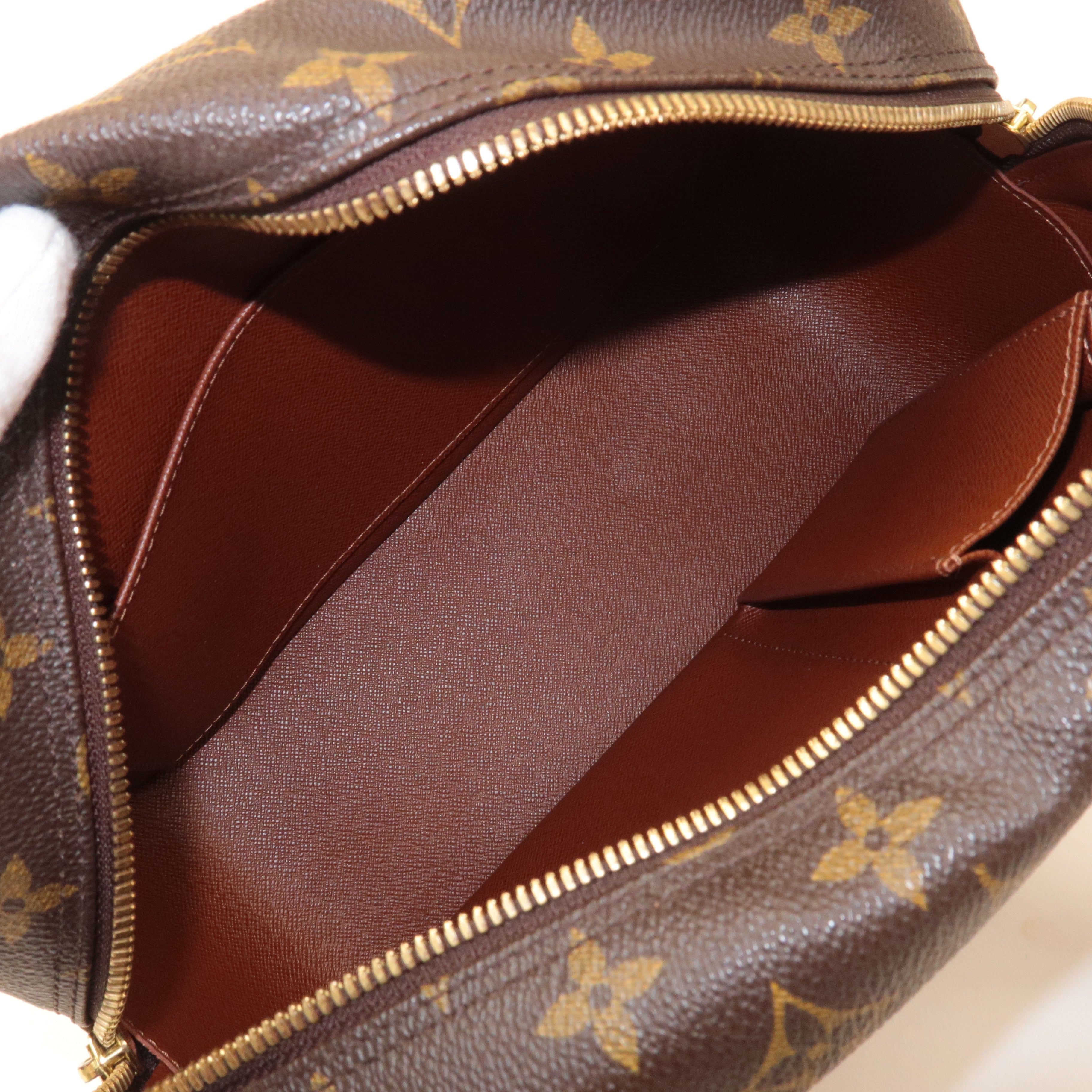 Louis Vuitton Monogram Cite MM Shoulder Bag Hand Bag M51182