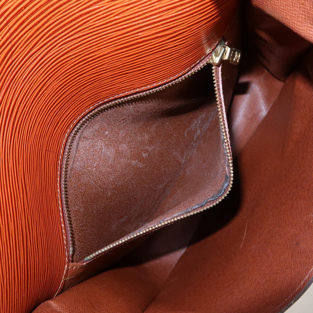 Louis Vuitton Epi Saint Cloud Shoulder Bag Kenya Brown M52193