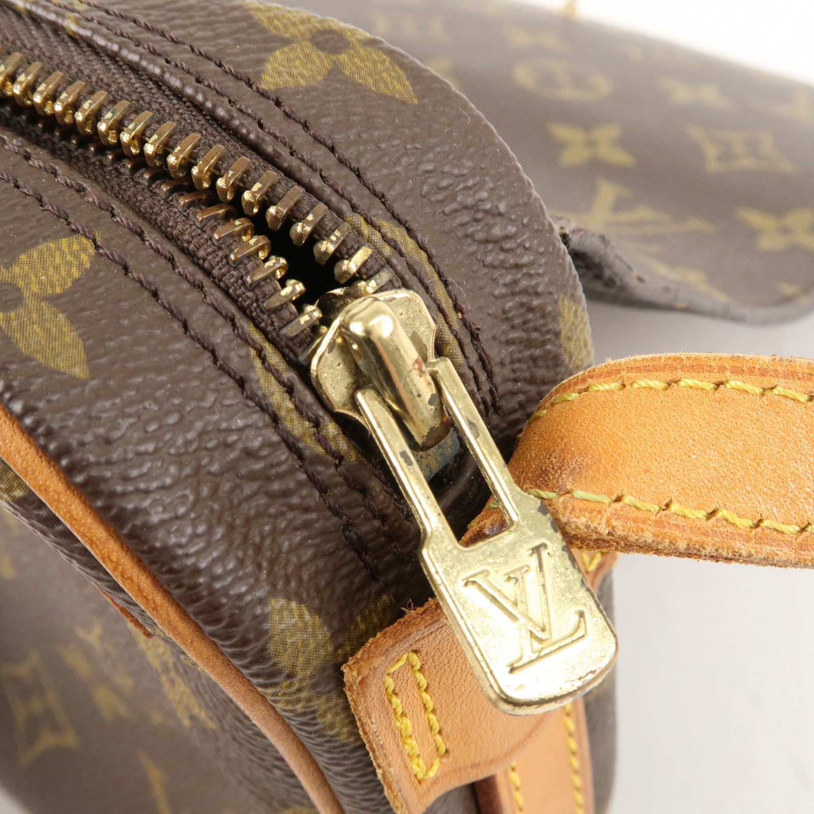 Louis Vuitton Monogram Saint Germain 24 Shoulder Bag M51210