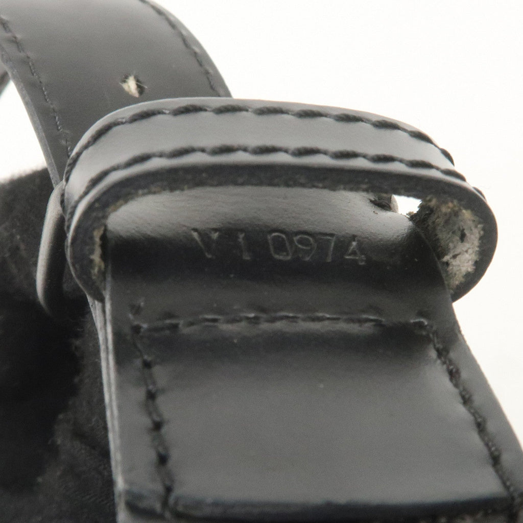 Louis Vuitton Epi Sac D'epaule PM Bucket Bag Noir Black M80157