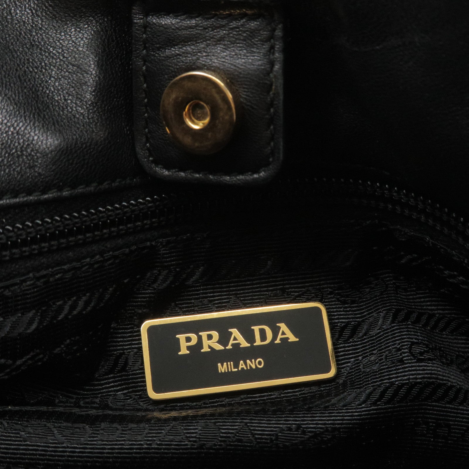 PRADA BAG