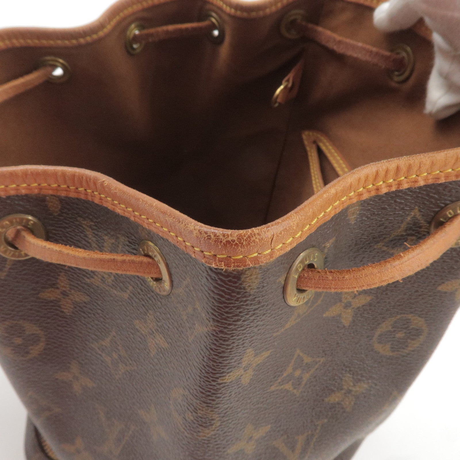 Louis Vuitton Monogram Montsouris MM Back Pack Bag M51136