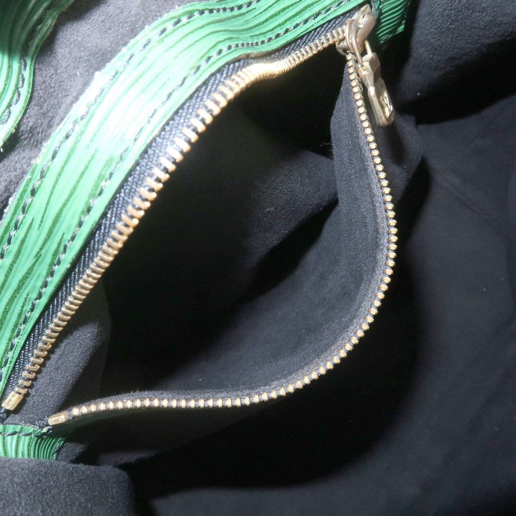 Louis Vuitton Epi Petit Noe Shoulder Bag Green Red M44147