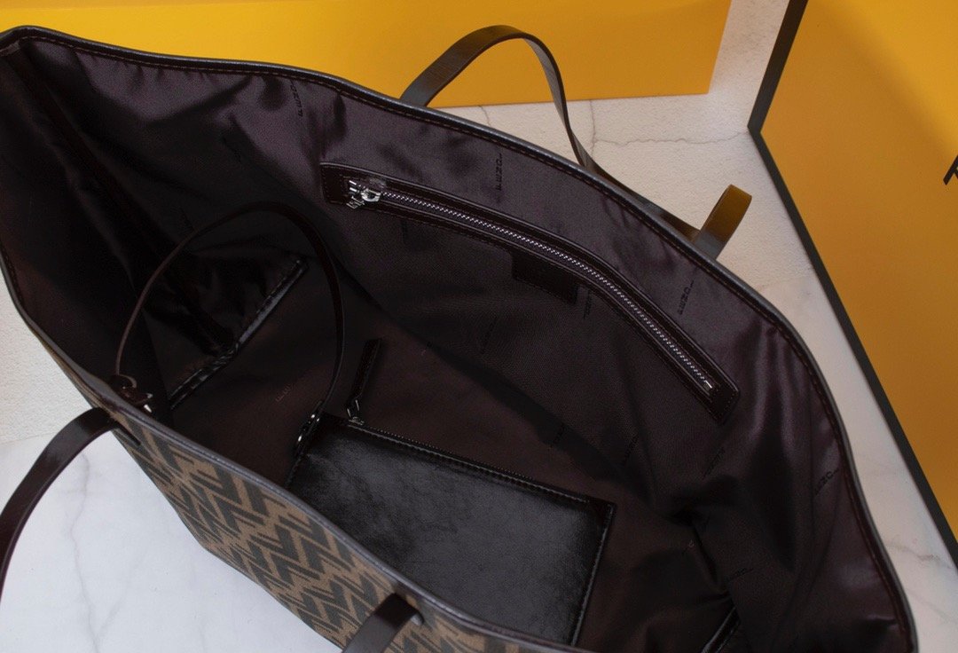 Designer Handbags Fendi 028