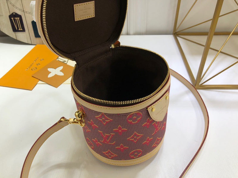 Louis Vuitton Luxury Bags 1950