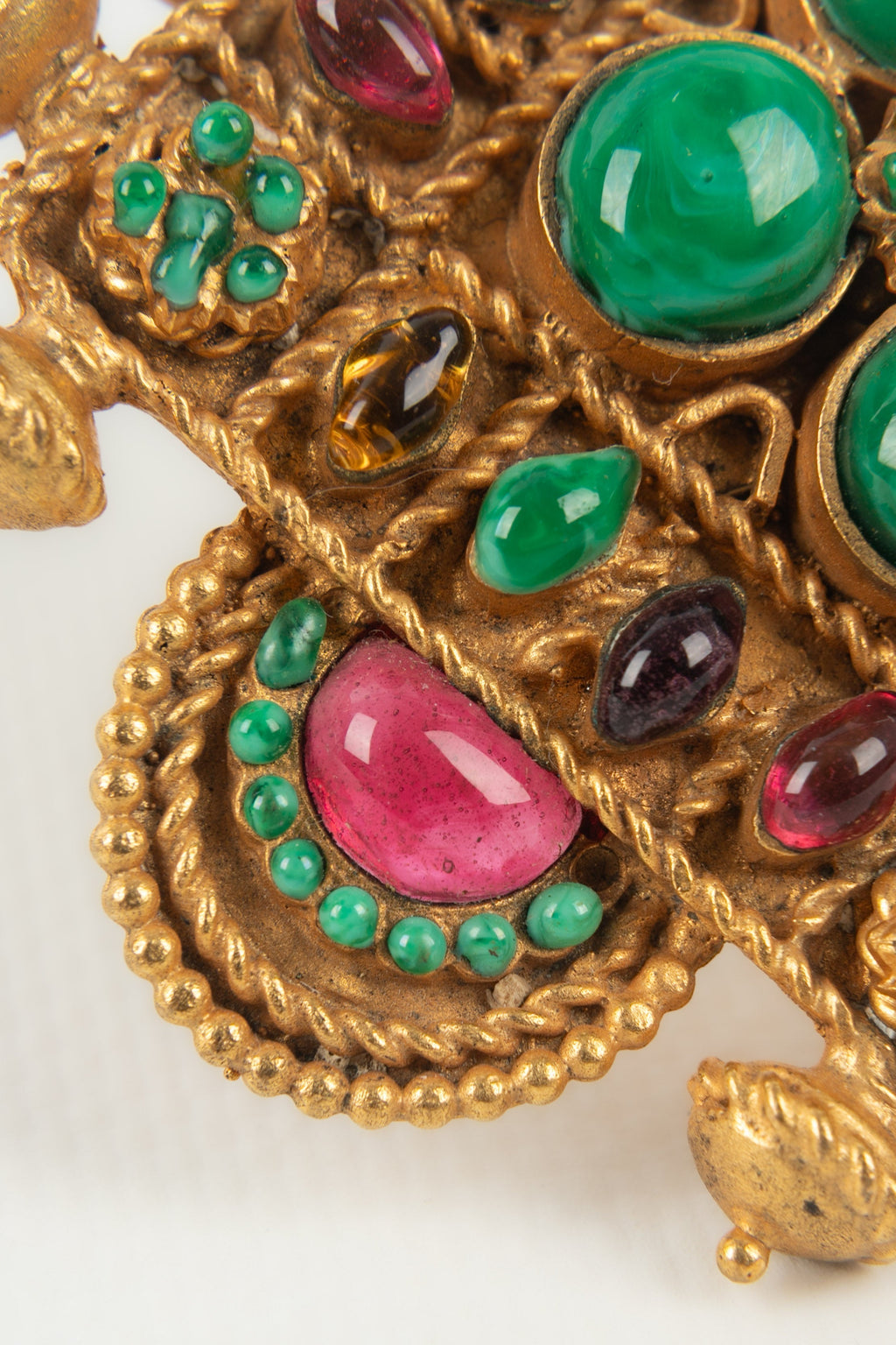 Broche byzantine Chanel
