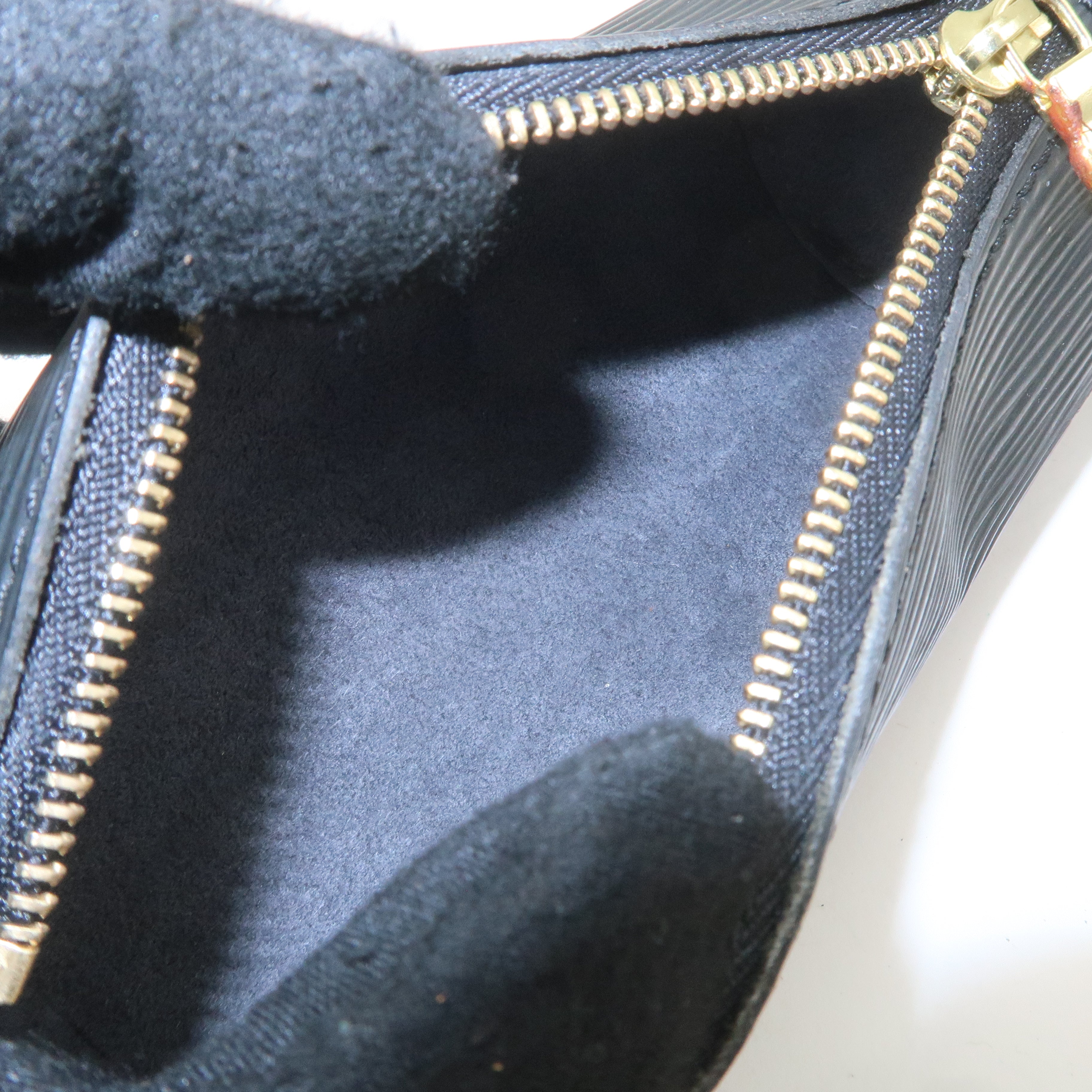 Louis Vuitton Epi Mini Pouch For Soufflot Hand Bag Noir Black F/S