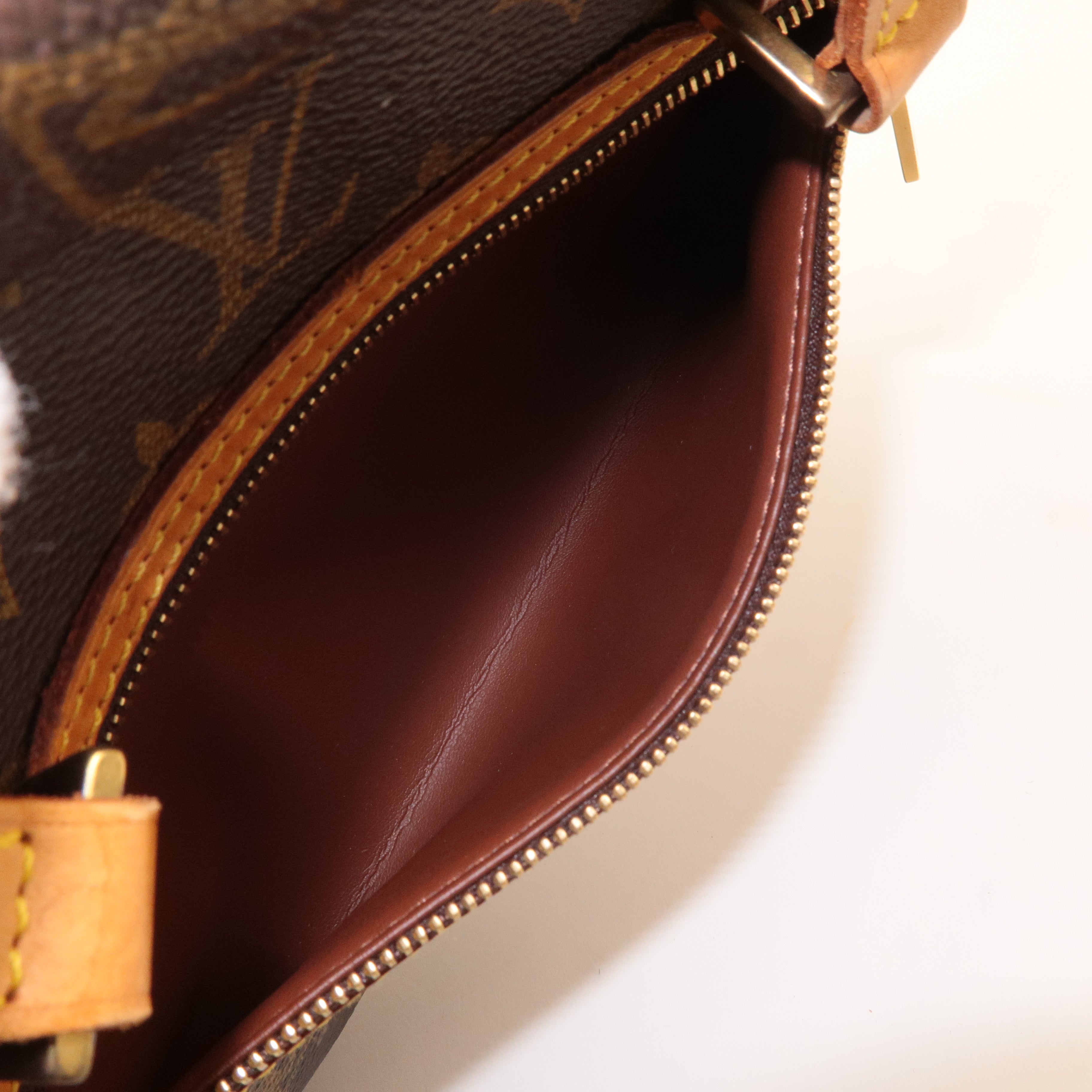 Louis Vuitton Monogram Cite MM Shoulder Bag Hand Bag M51182