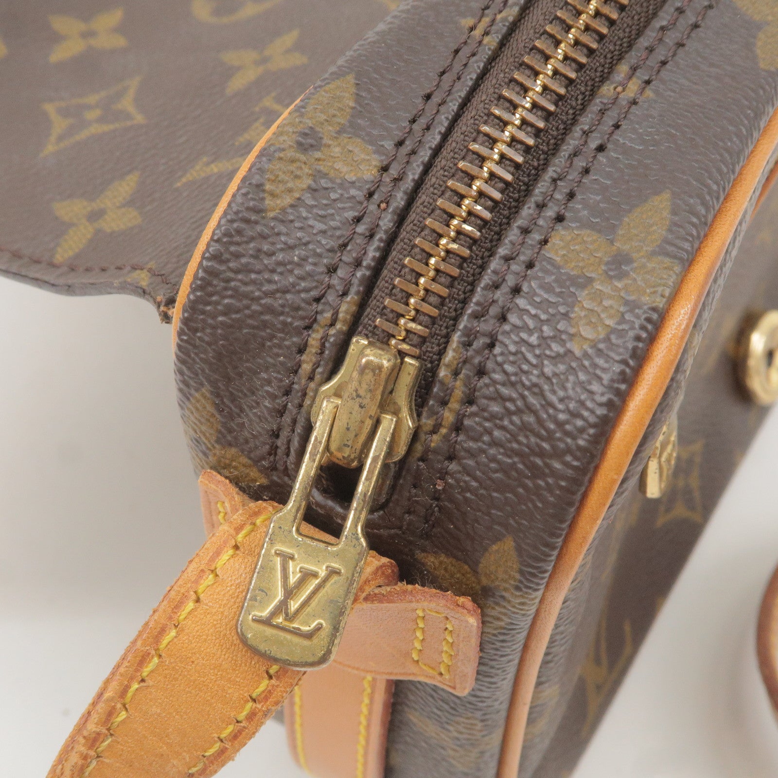 Louis Vuitton Monogram Saint Germain 24 Shoulder Bag M51210