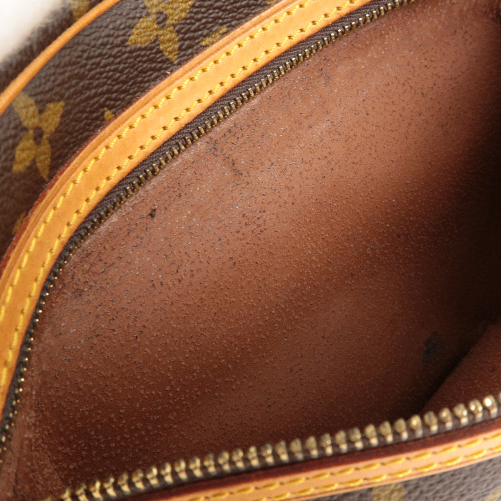 Louis Vuitton Monogram Saint Germain 28 Shoulder Bag M51207