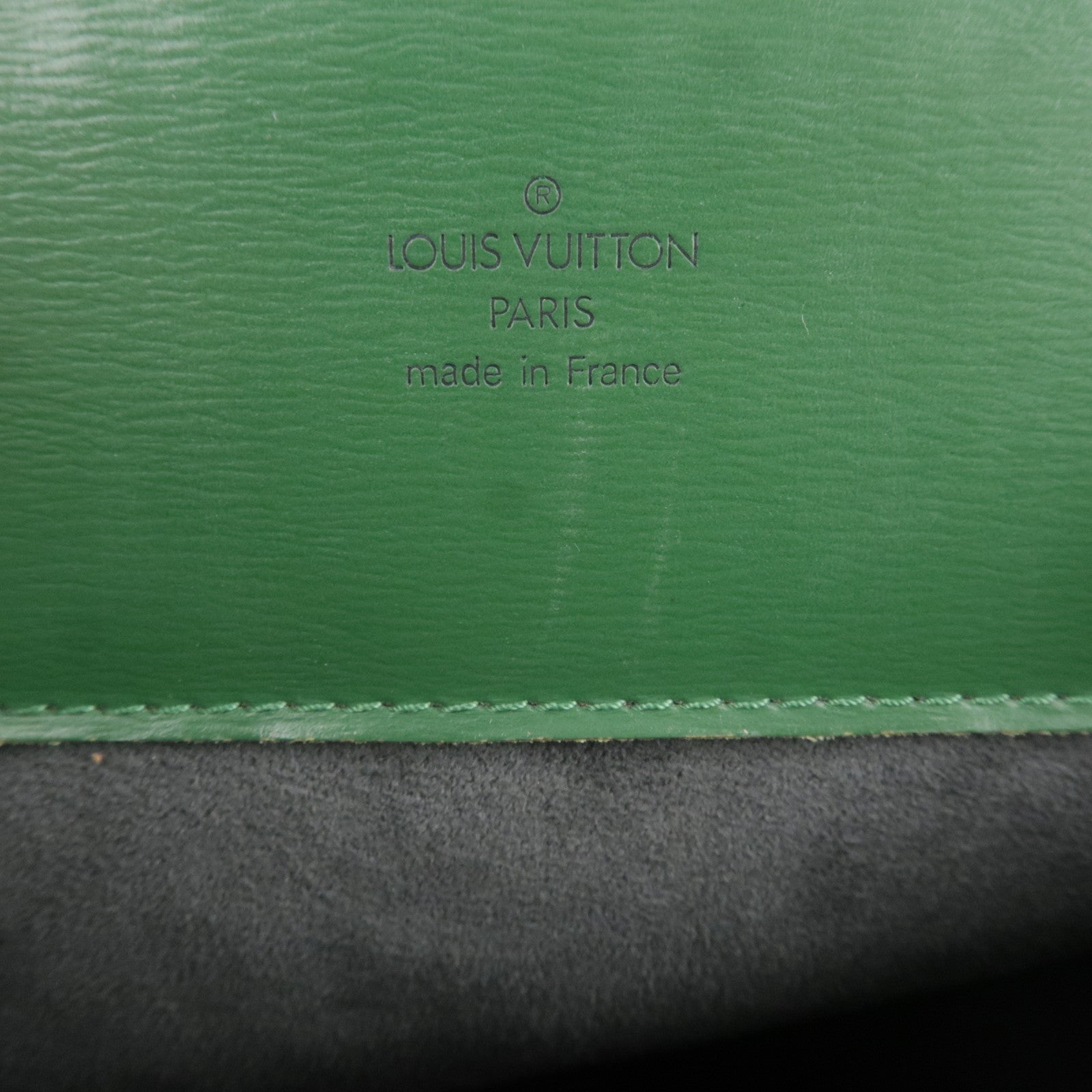 Louis Vuitton Epi Cluny Shoulder Bag Borneo Green M52254