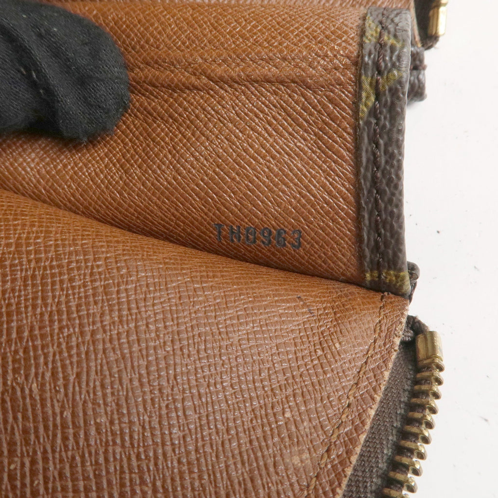 Louis Vuitton Monogram Porte Documents Clutch Bag M53456
