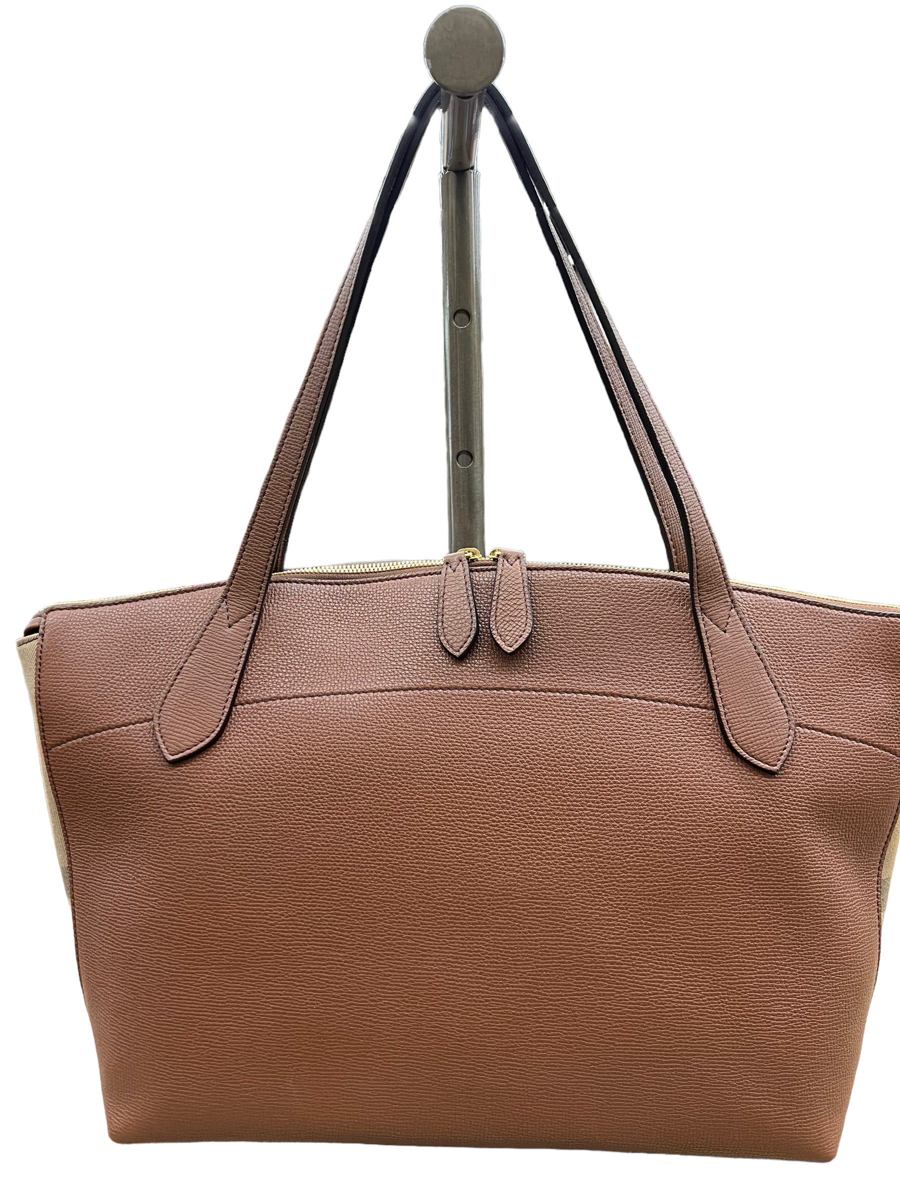 Handbag Designer By Burberry  Size: Medium