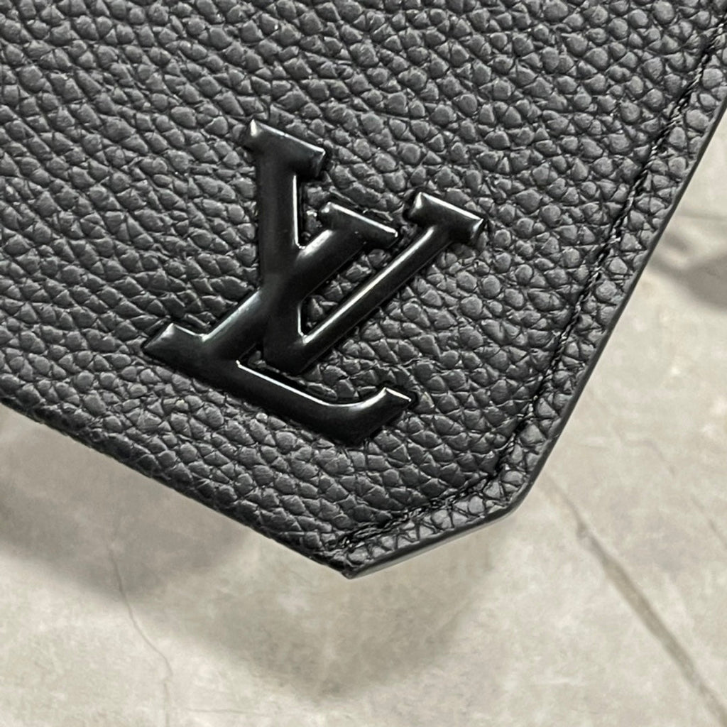 Luxury Bags Louis Vuitton  867