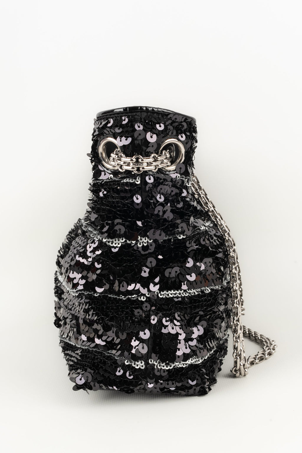 Sac �� paillettes Chanel 2011
