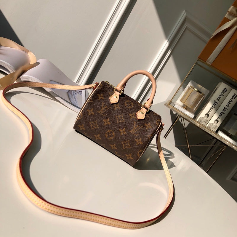 Louis Vuitton Luxury Bags 2628