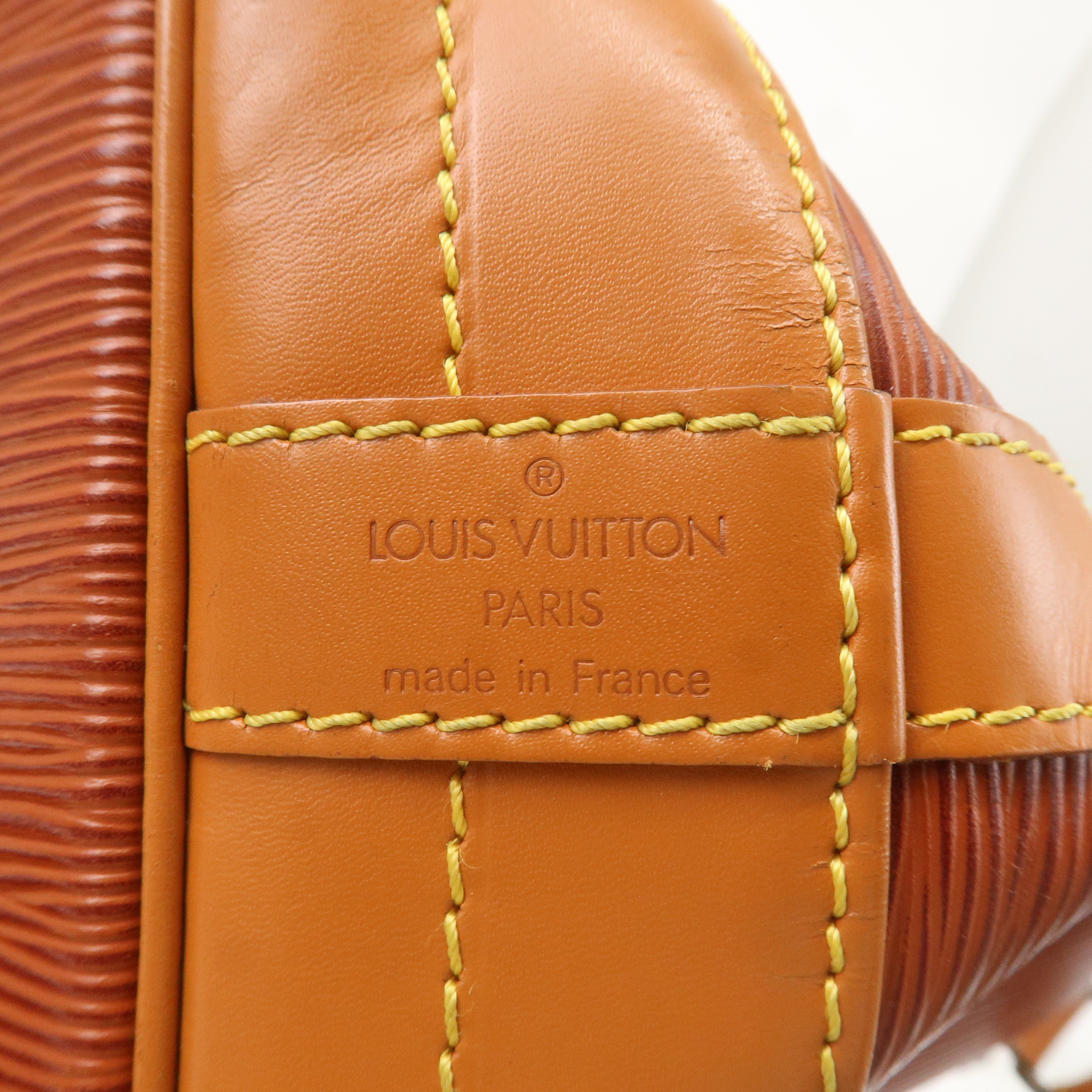 Louis Vuitton Epi Noe Bi-Color Shoulder Bag Kenya Brown M44028