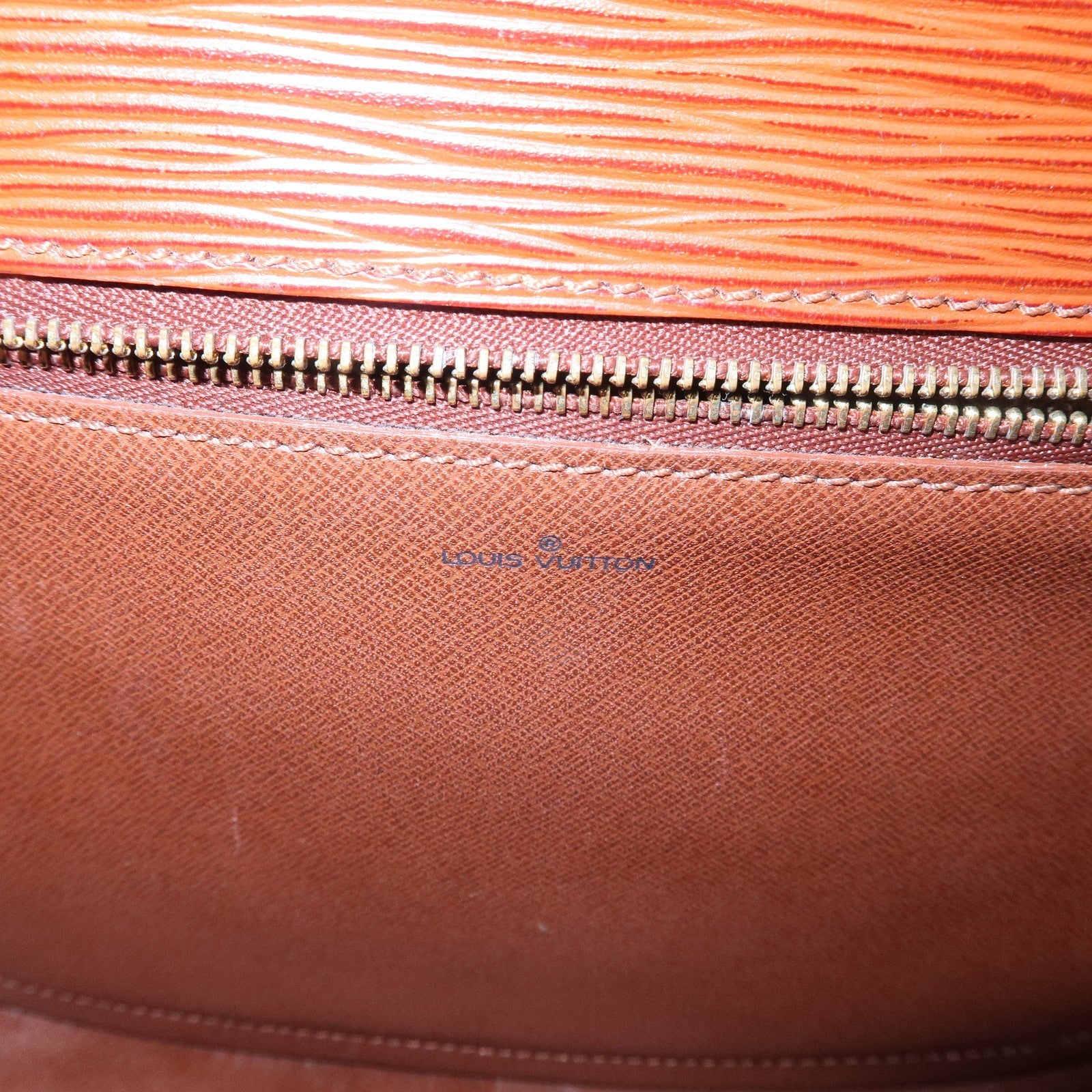Louis Vuitton Epi Saint Cloud Shoulder Bag Kenya Brown M52193