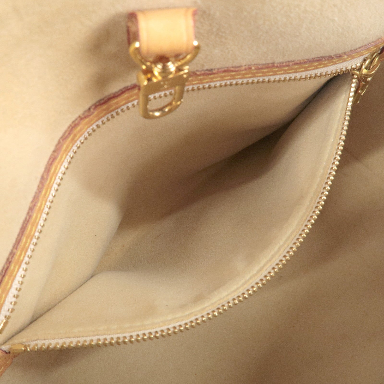 Louis Vuitton Damier Azur Hampstead PM Hand Bag Ivory N51207