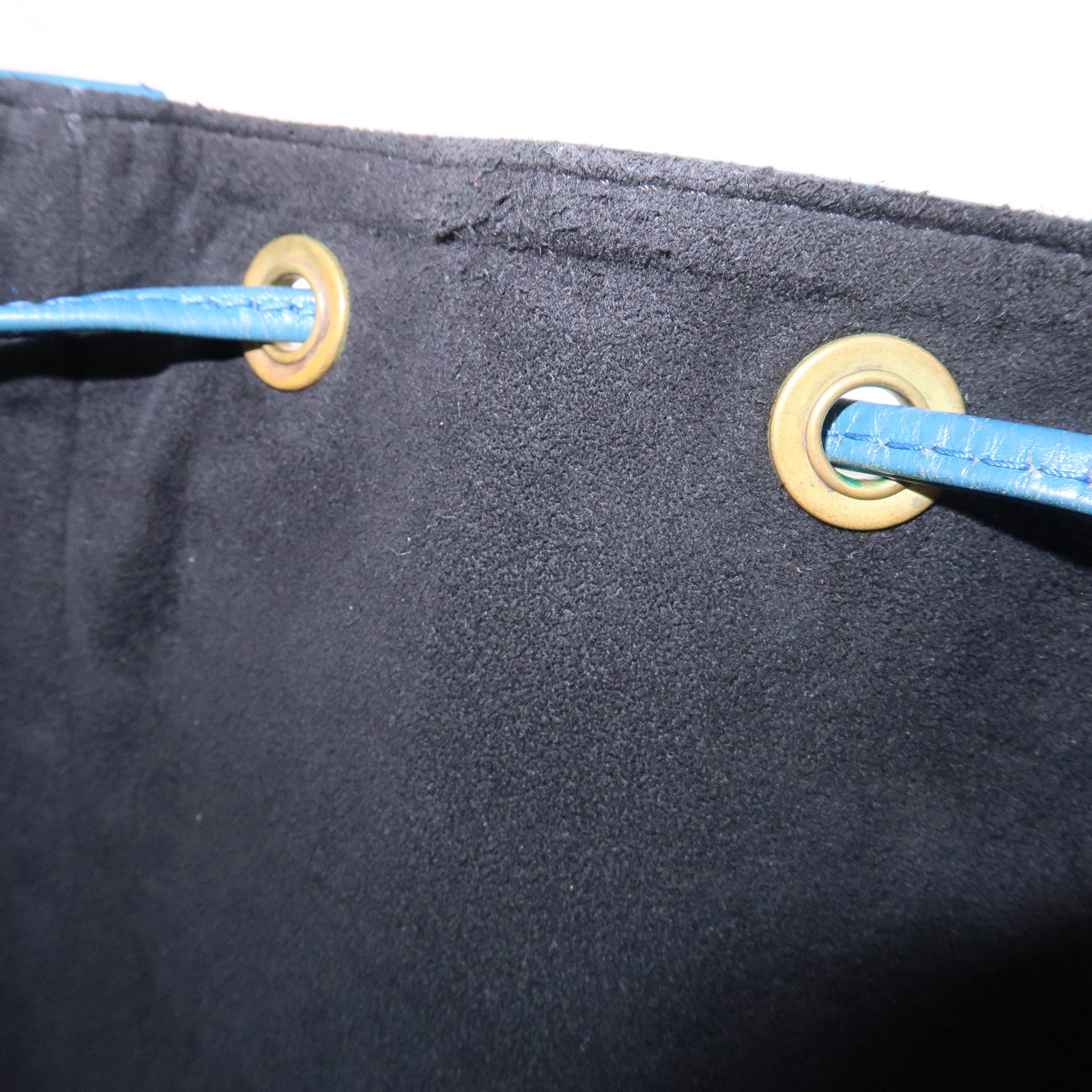 Louis Vuitton Epi Petit Noe Shoulder Bag Toledo Blue M44105