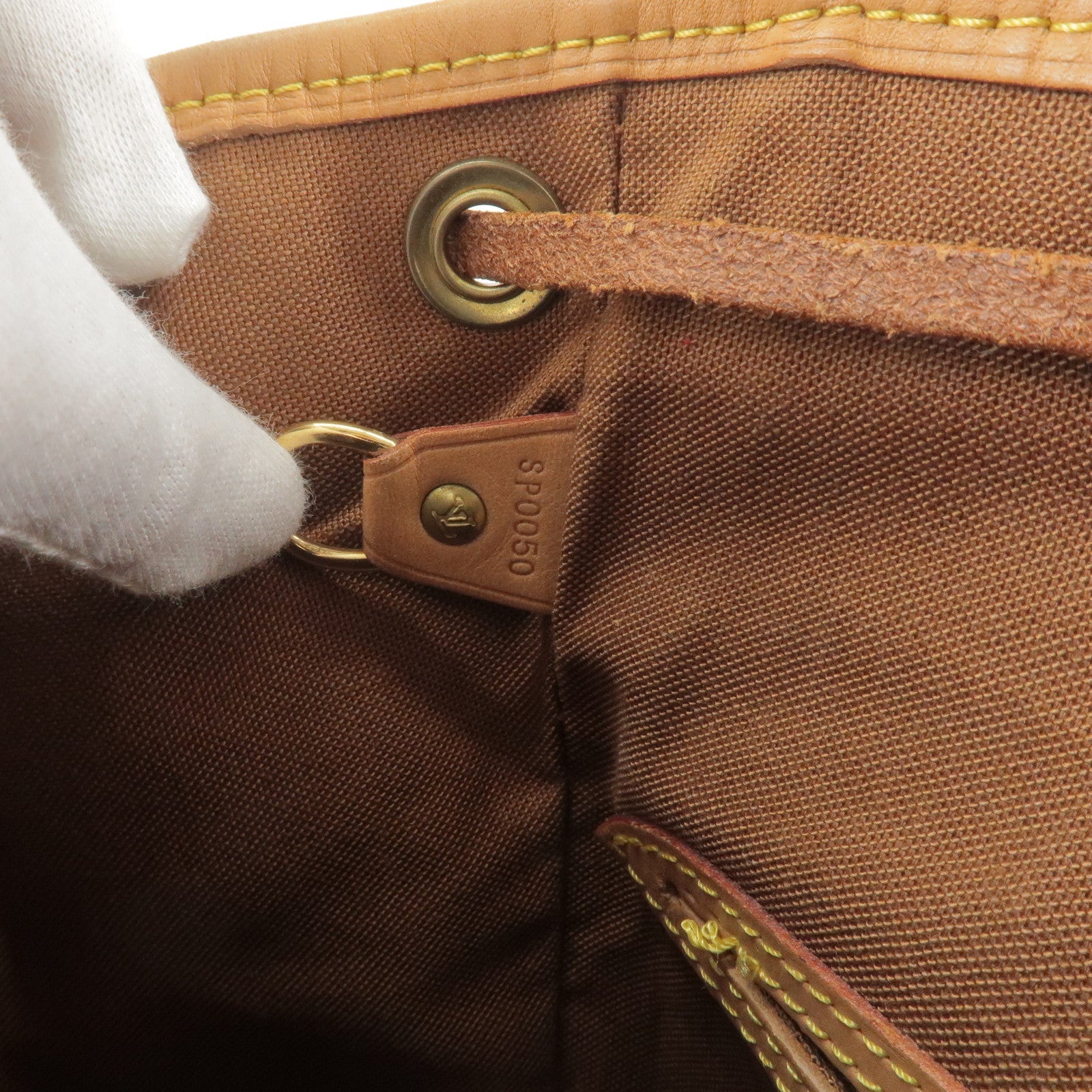 Louis Vuitton Monogram Montsouris MM Back Pack Bag M51136