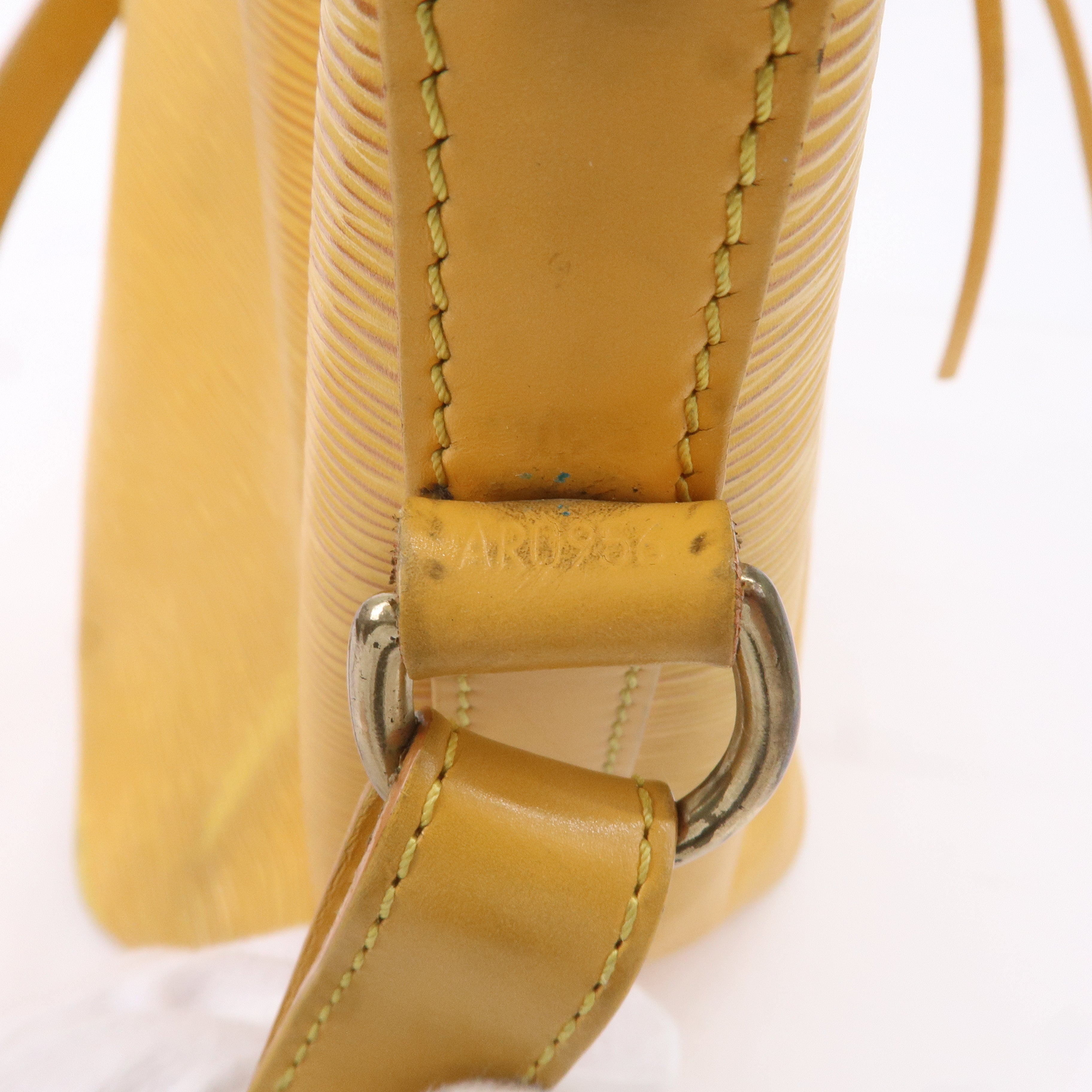 AuthenticLouis Vuitton Epi Petit Noe Shoulder Bag Tassili Yellow M44109