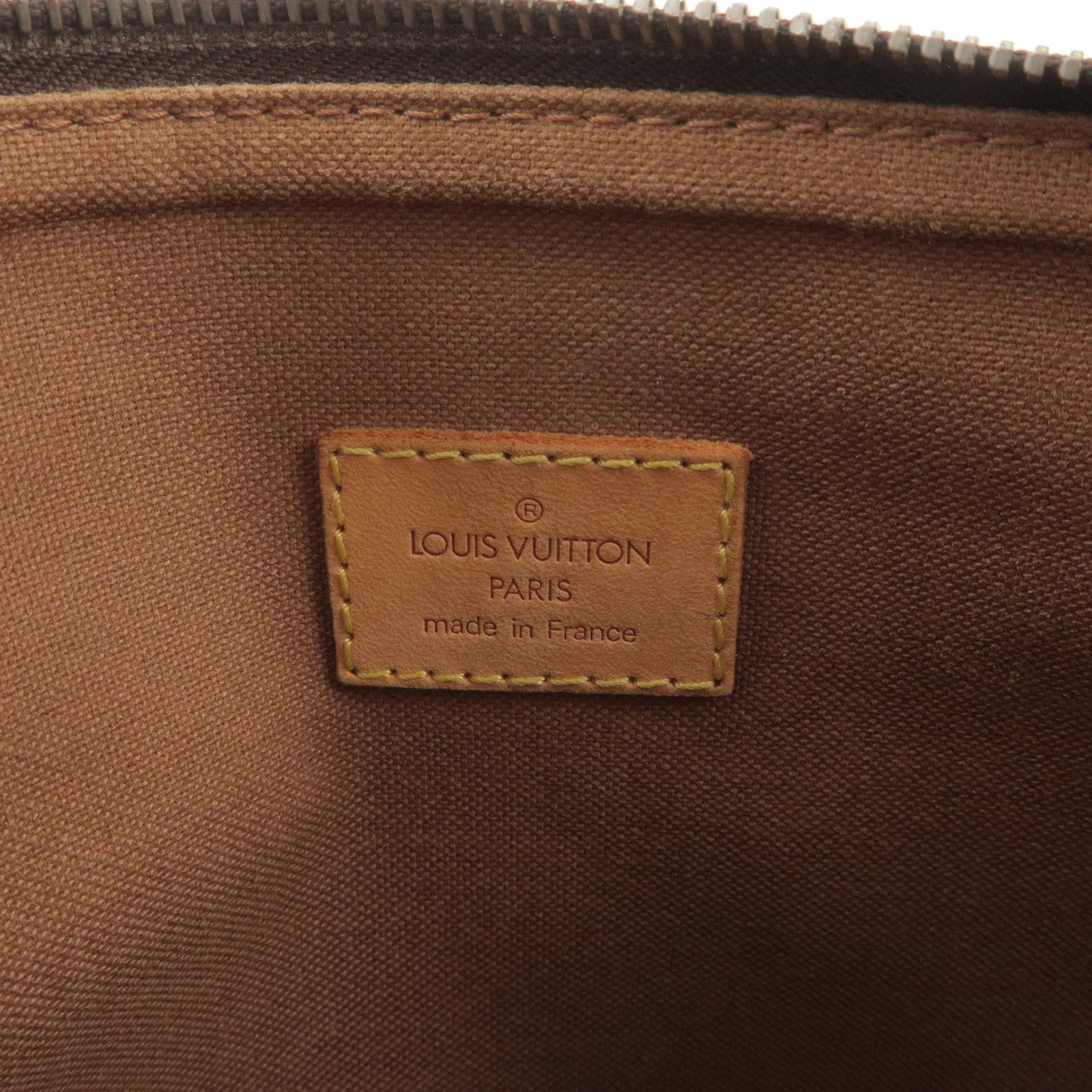 Louis Vuitton Monogram Pochette Bosphore Shoulder Bag M40044