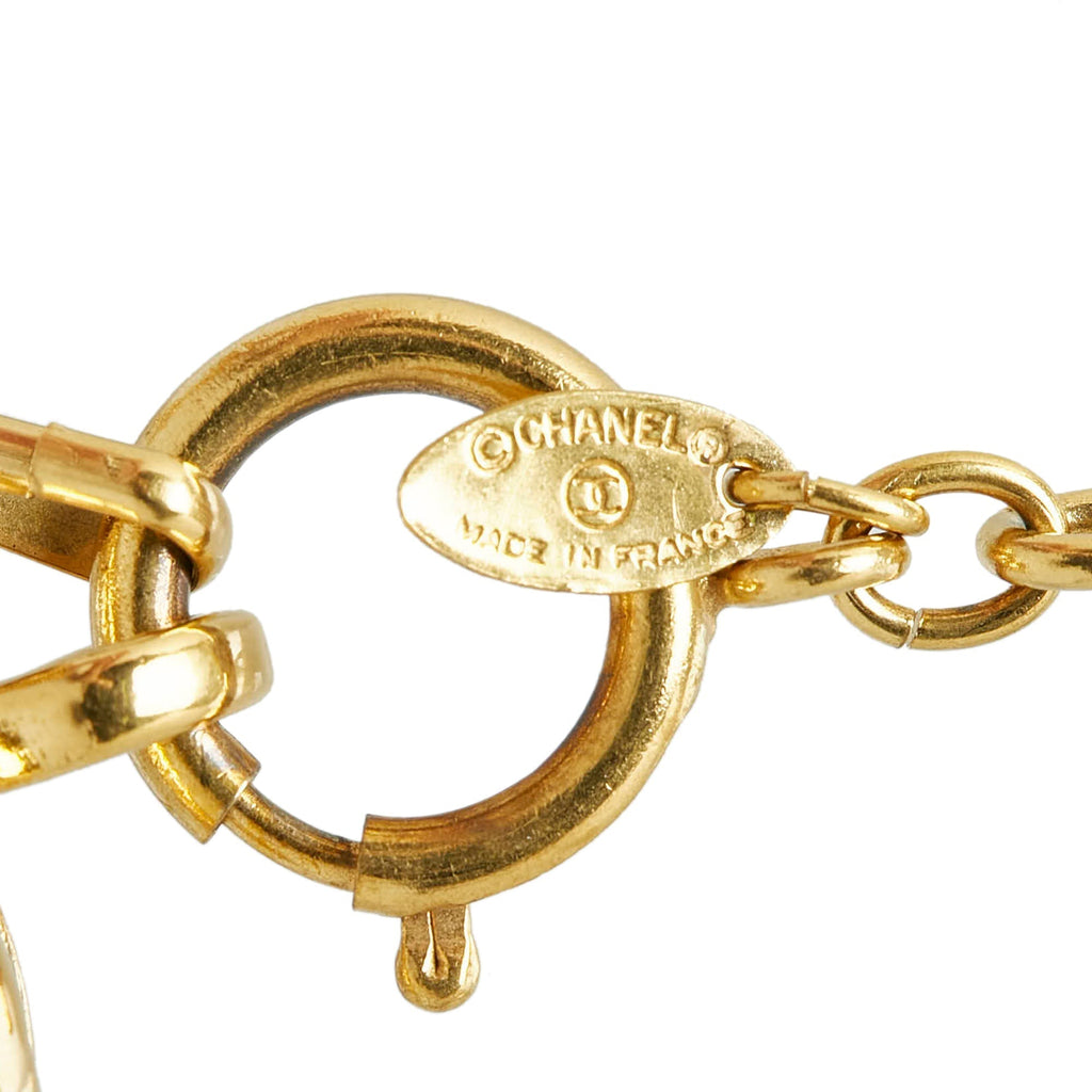 CHANEL CC Pendant Necklace Costume Necklace