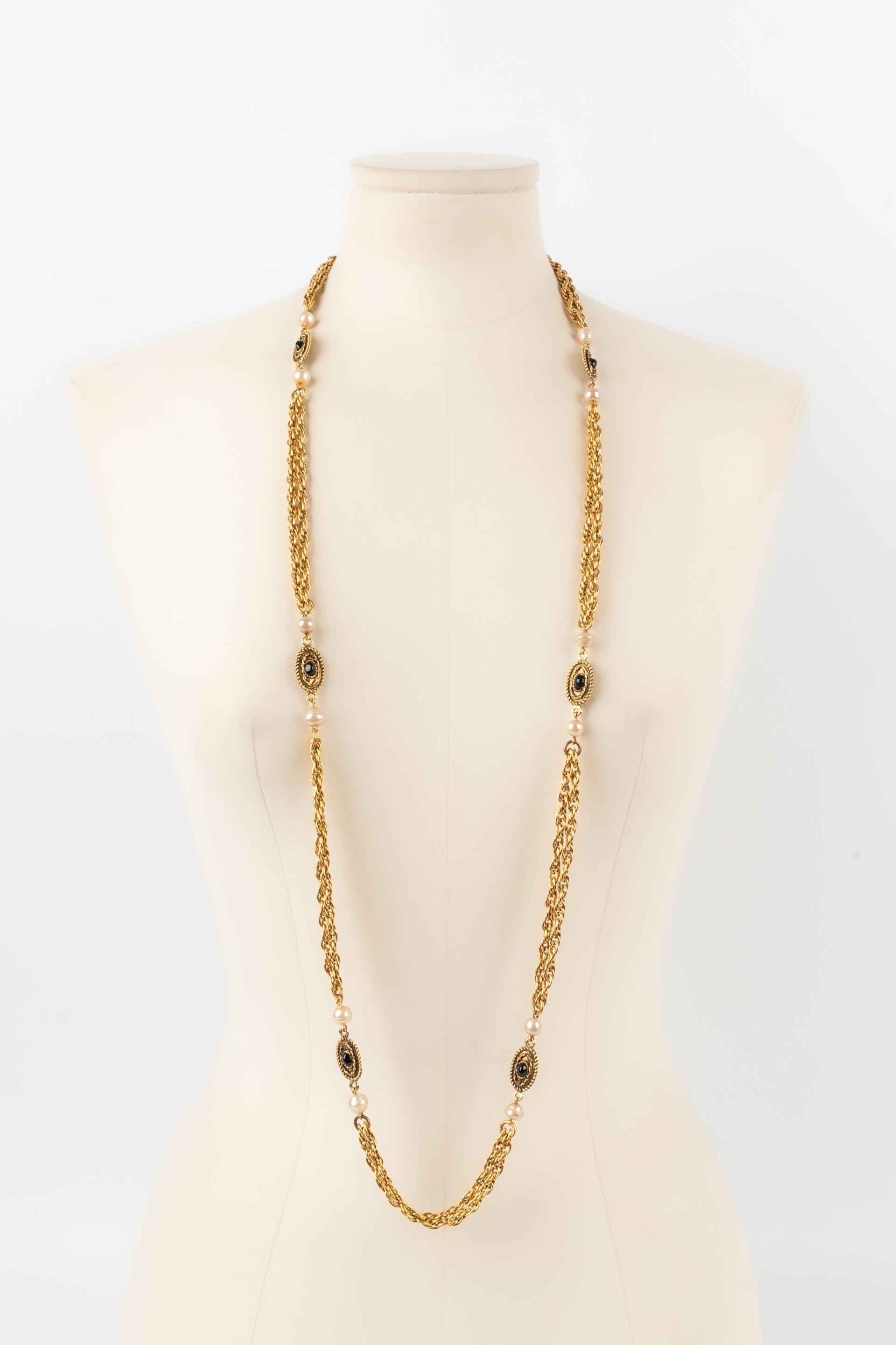 Collier / sautoir Chanel 1982