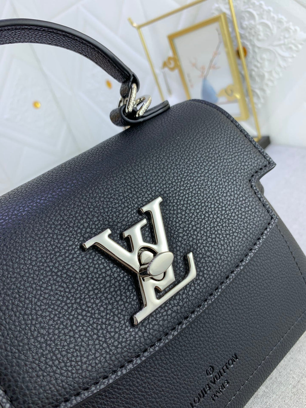 Luxury Bags Louis Vuitton  744