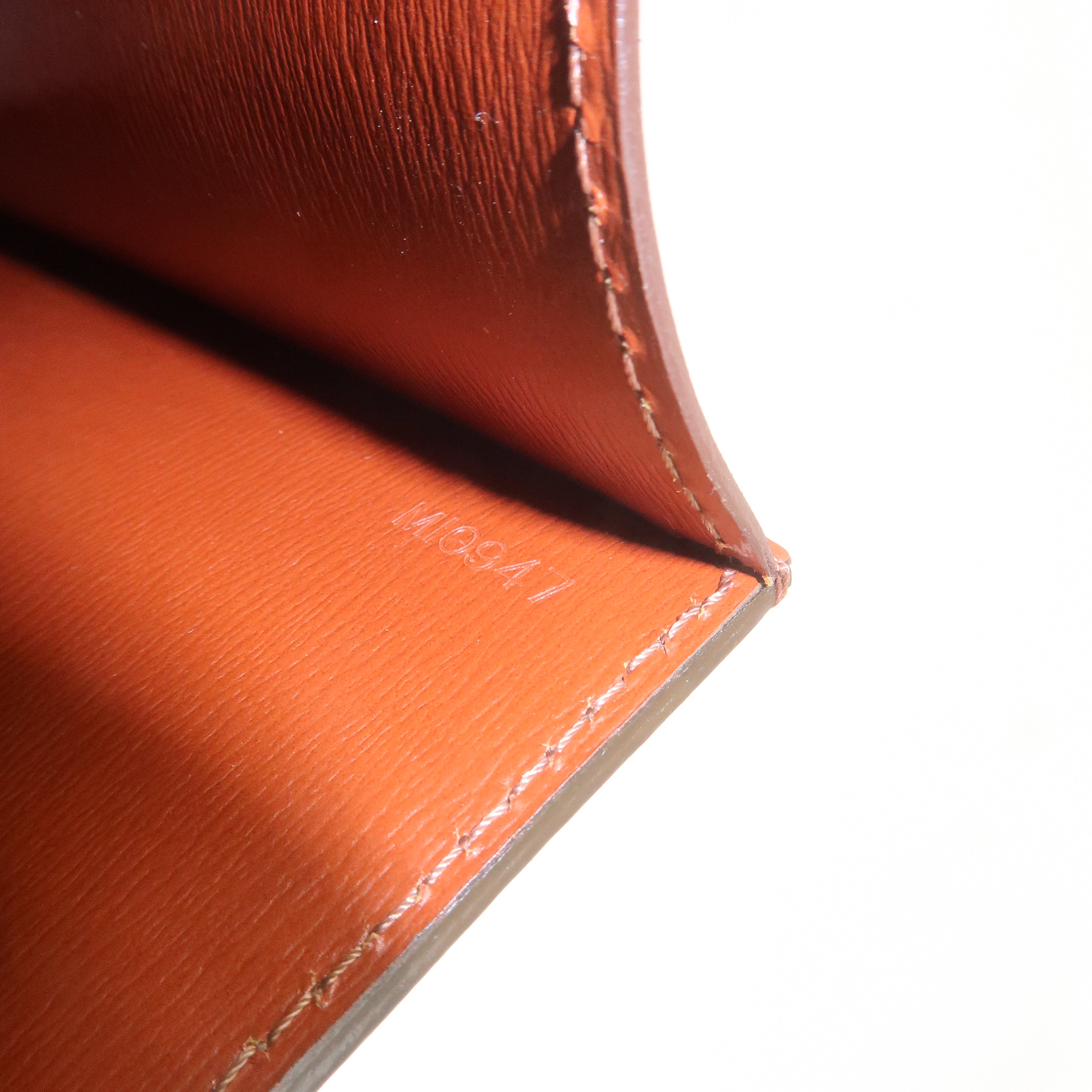 Louis Vuitton Epi Malselv Hand Bag Kenya Brown M52373
