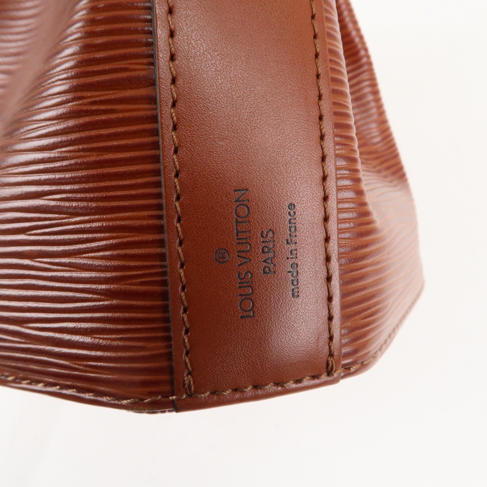 Louis Vuitton Epi Sac D'epaule PM Bucket Bag Kenya Brown M80203