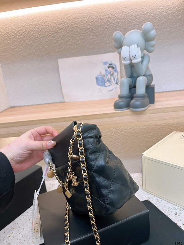 aura-bags - Chanel Bags - 7039