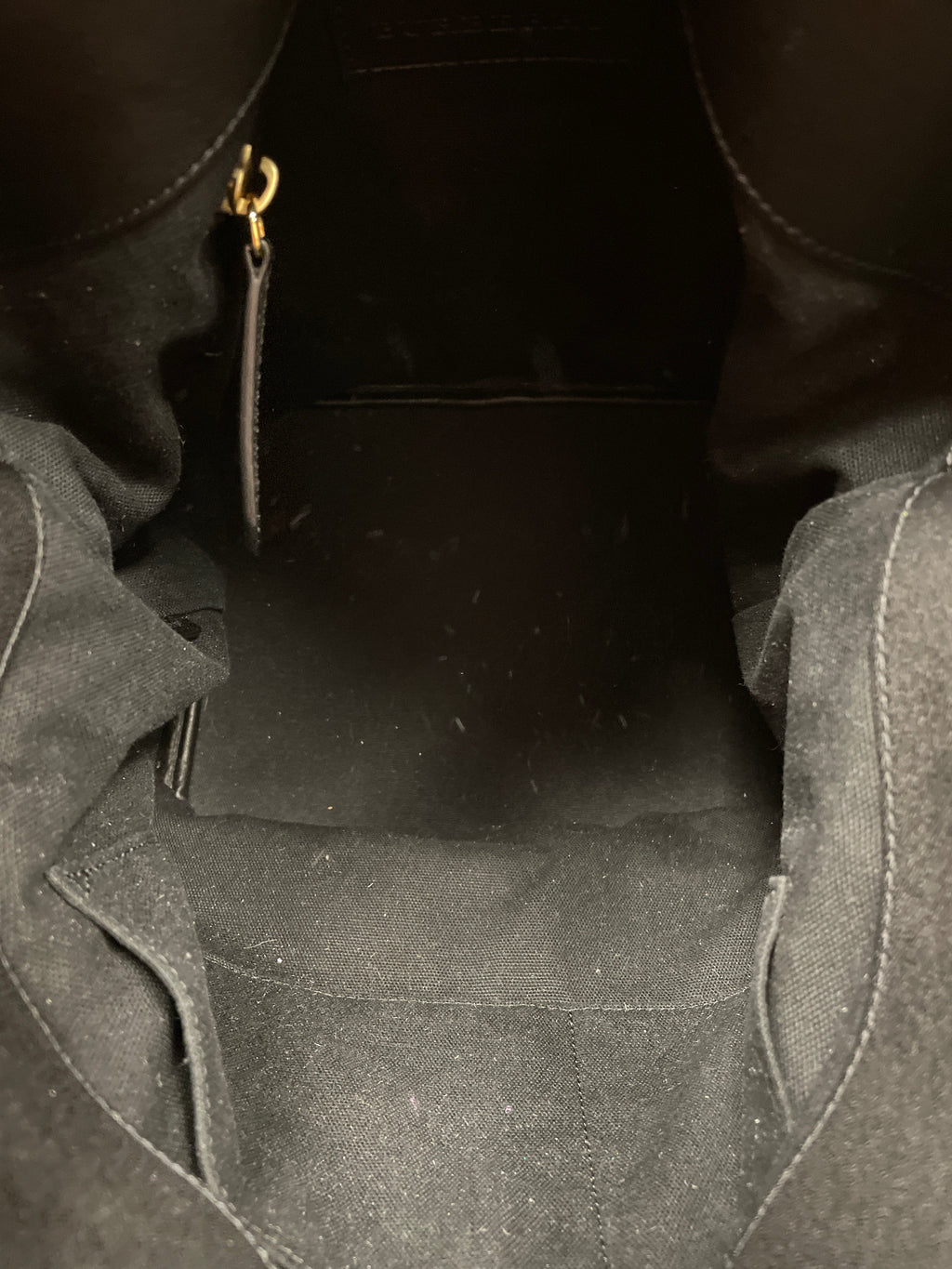 Handbag Luxury Designer By Burberry  Size: Large