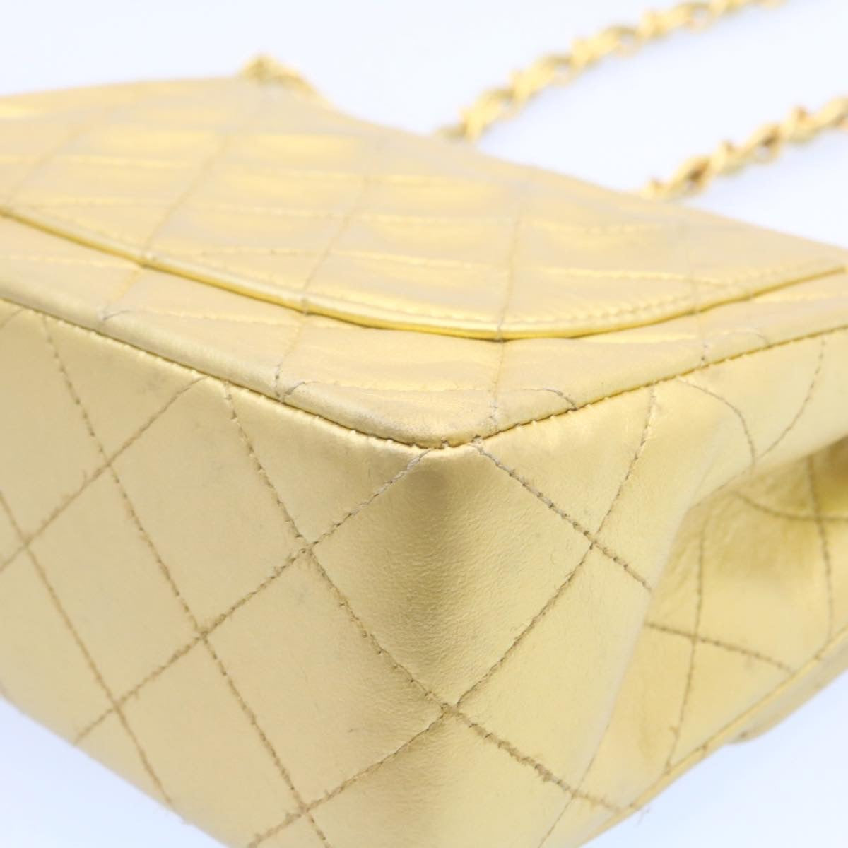 CHANEL Matelasse Chain Flap Shoulder Bag Leather Gold CC  25305A