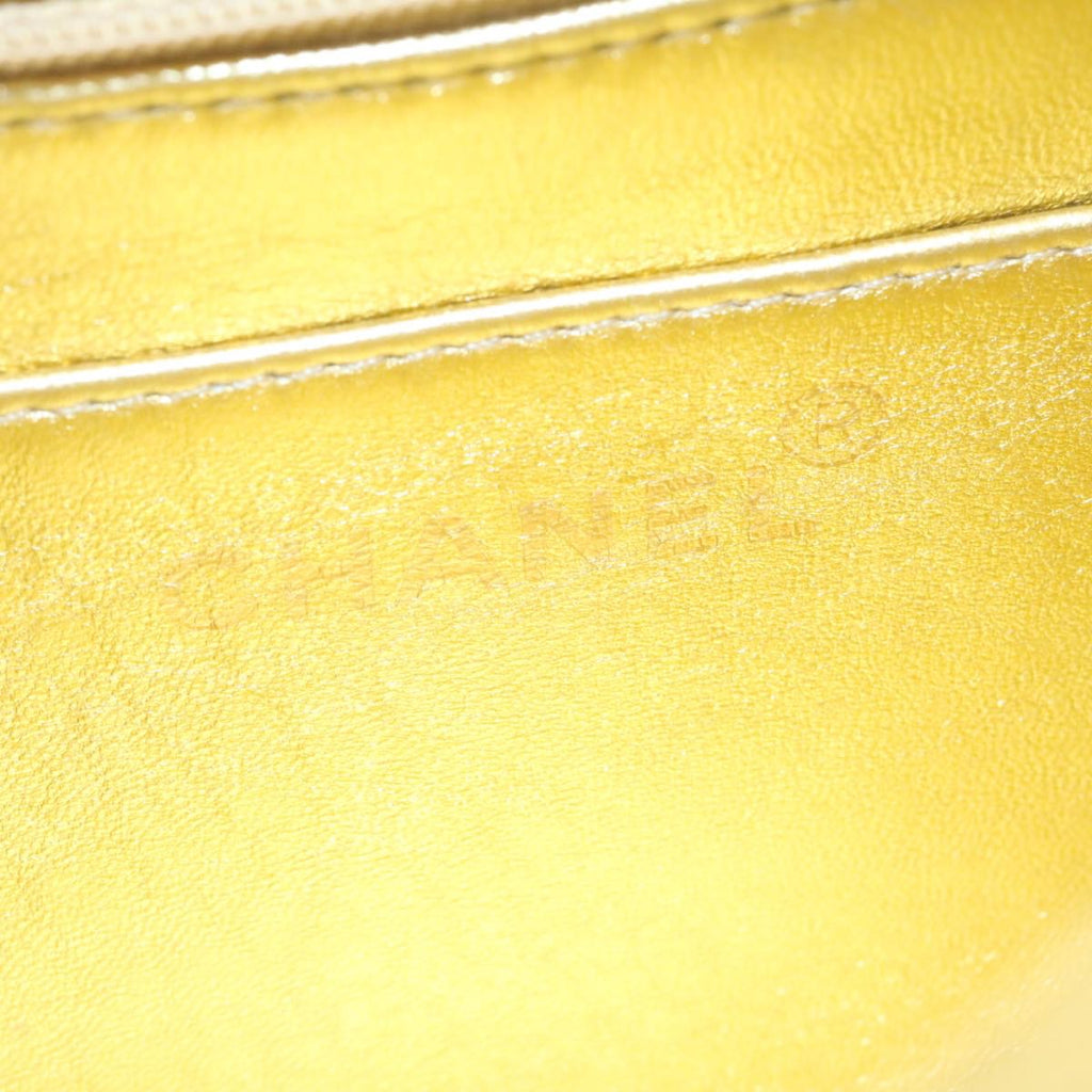 CHANEL Matelasse Chain Flap Shoulder Bag Leather Gold CC  25305A