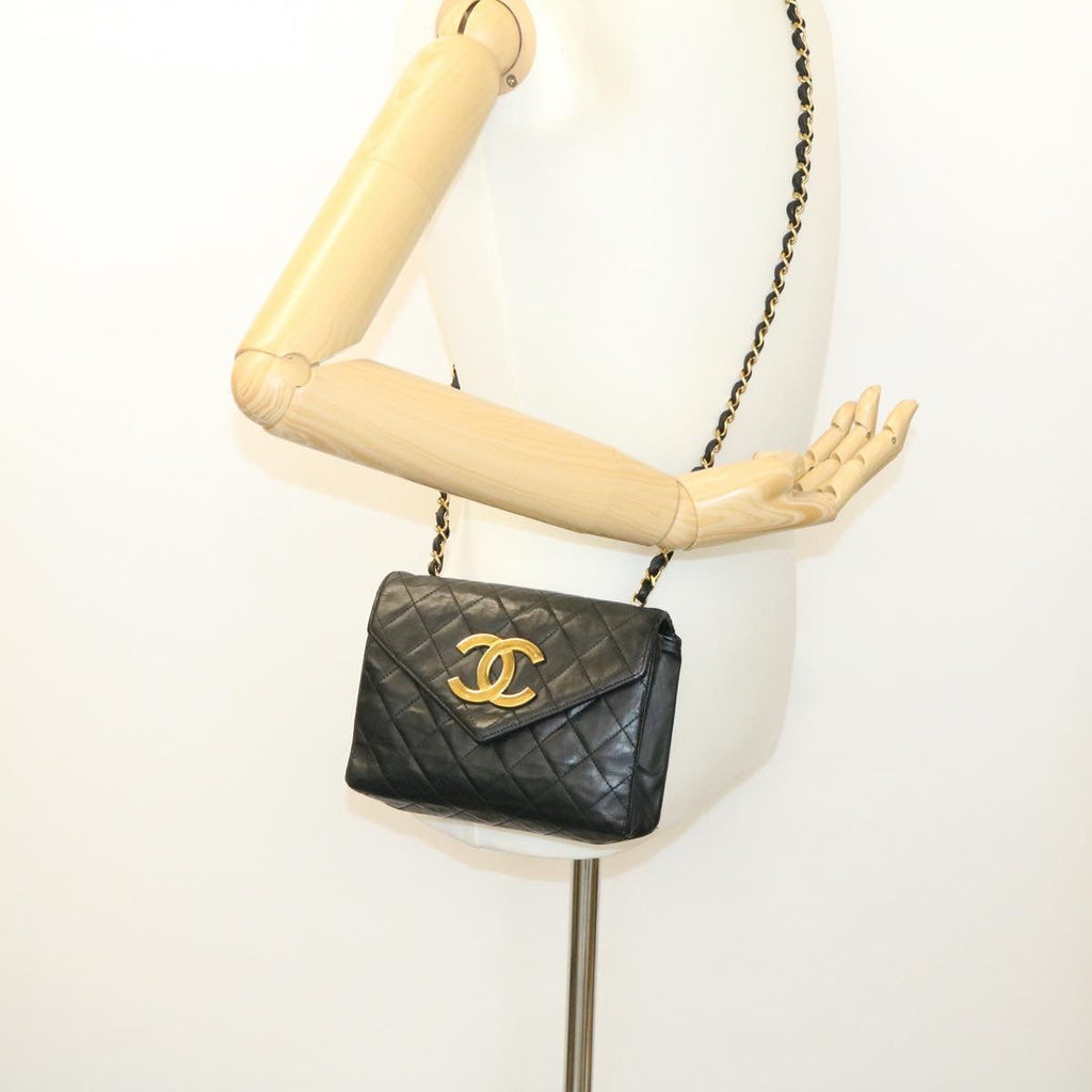 CHANEL Lamb Skin Matelasse Chain Shoulder Bag Black CC  25810A