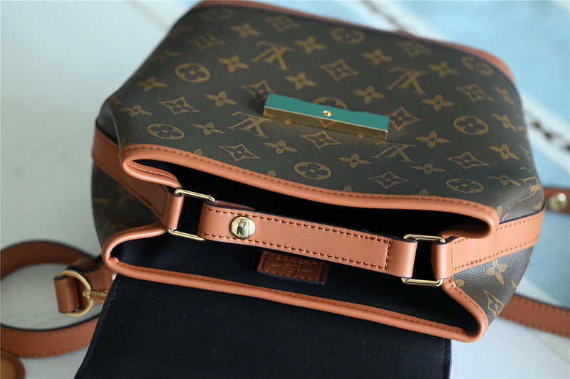 Luxury - Louis Vuitton Bags - 052